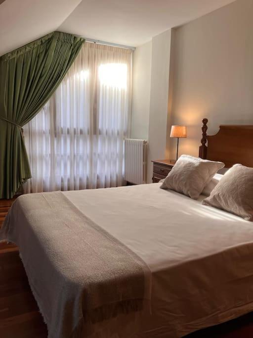 Duplex 122M2, 4 Dormitorios, 2 Banos Completos, Wifi 1Gb Мундака Екстер'єр фото